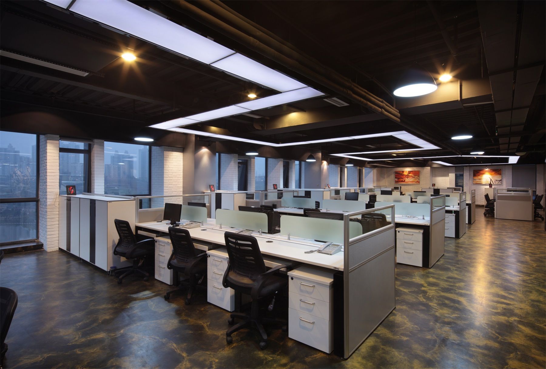 簡約風(fēng)格教育機(jī)構(gòu)辦公室裝修設(shè)計效果圖-第2張圖片-上海古都建筑設(shè)計集團(tuán)