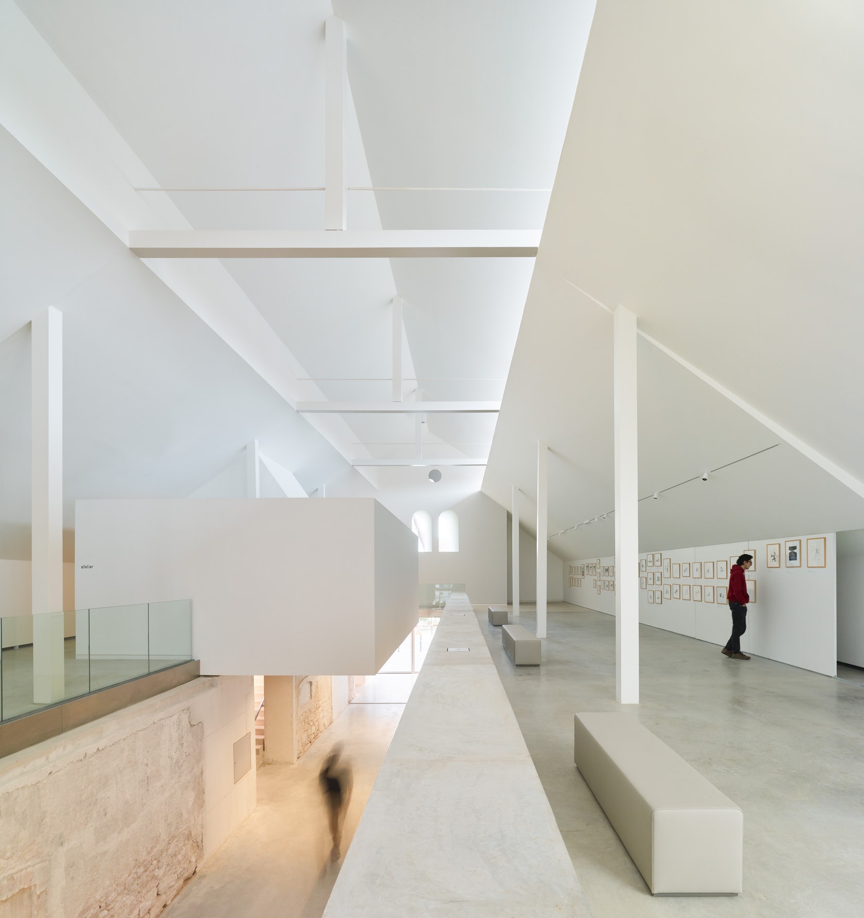 普陀區(qū)簡約風(fēng)格展廳裝修設(shè)計-第4張圖片-上海古都建筑設(shè)計集團