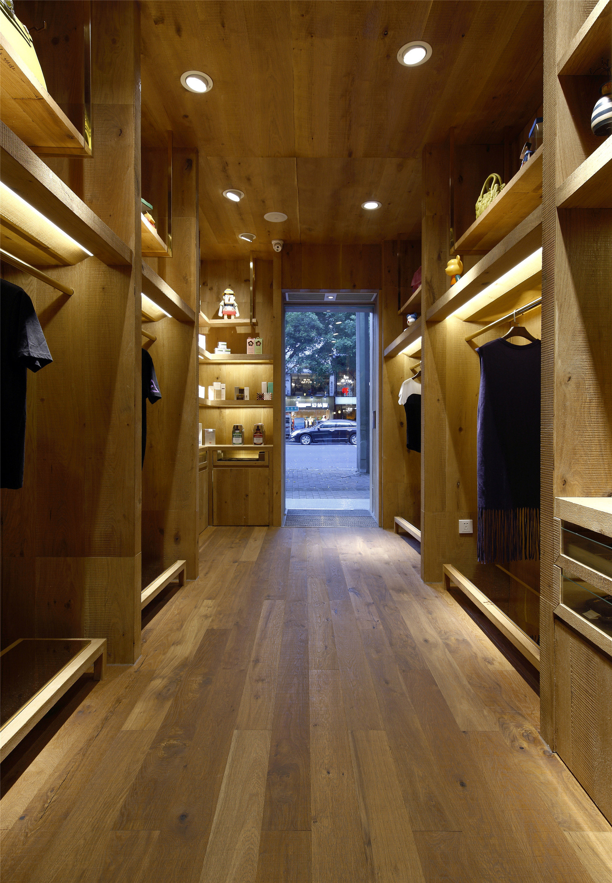 原木風格服裝店裝修設計-第4張圖片-上海古都建筑設計集團