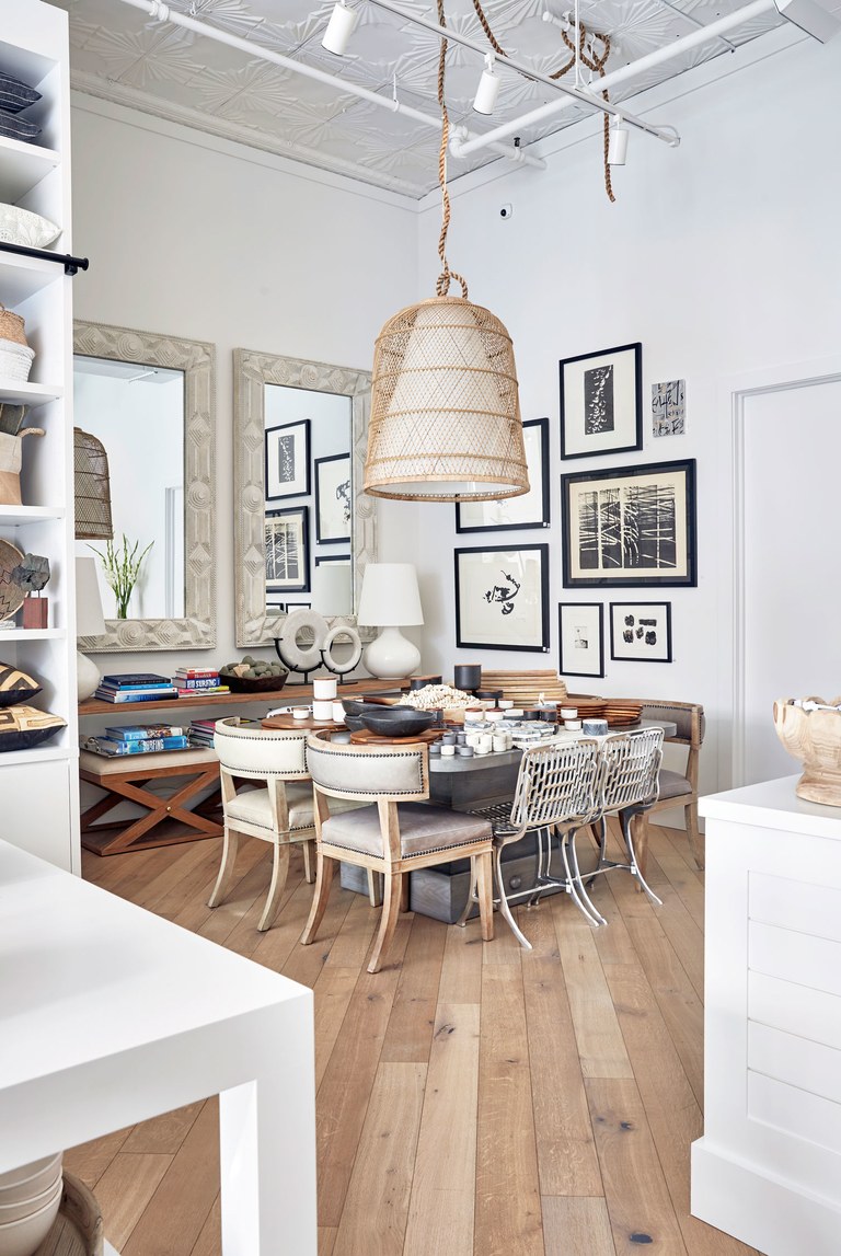 現(xiàn)代家居一體店裝修設(shè)計-第4張圖片-上海古都建筑設(shè)計集團(tuán)