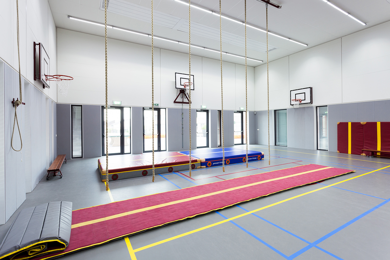 現(xiàn)代健身體育館裝修設(shè)計-第4張圖片-上海古都建筑設(shè)計集團(tuán)