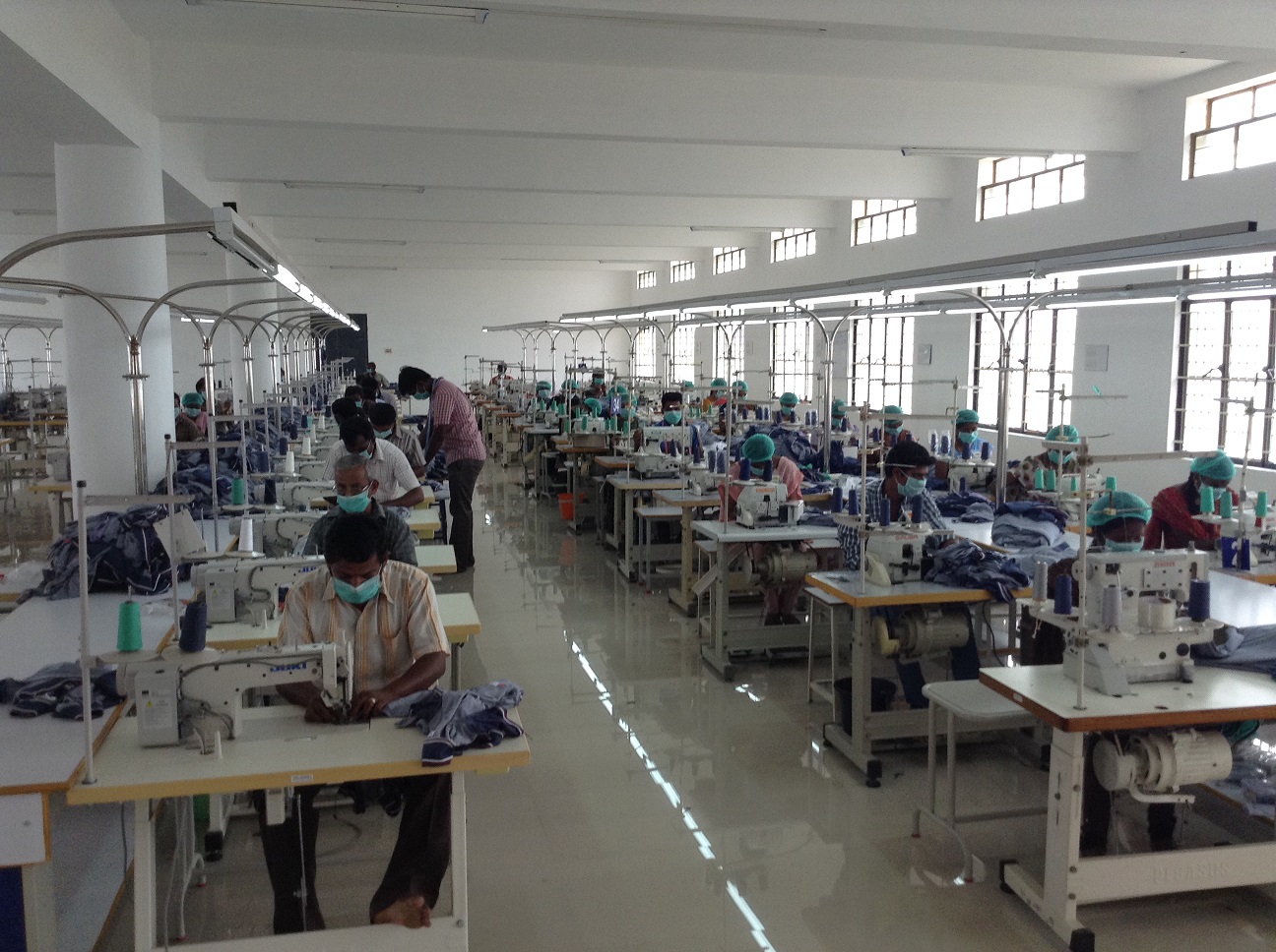 大型服裝生產(chǎn)車(chē)間裝修設(shè)計(jì)-第4張圖片-上海古都建筑設(shè)計(jì)集團(tuán)