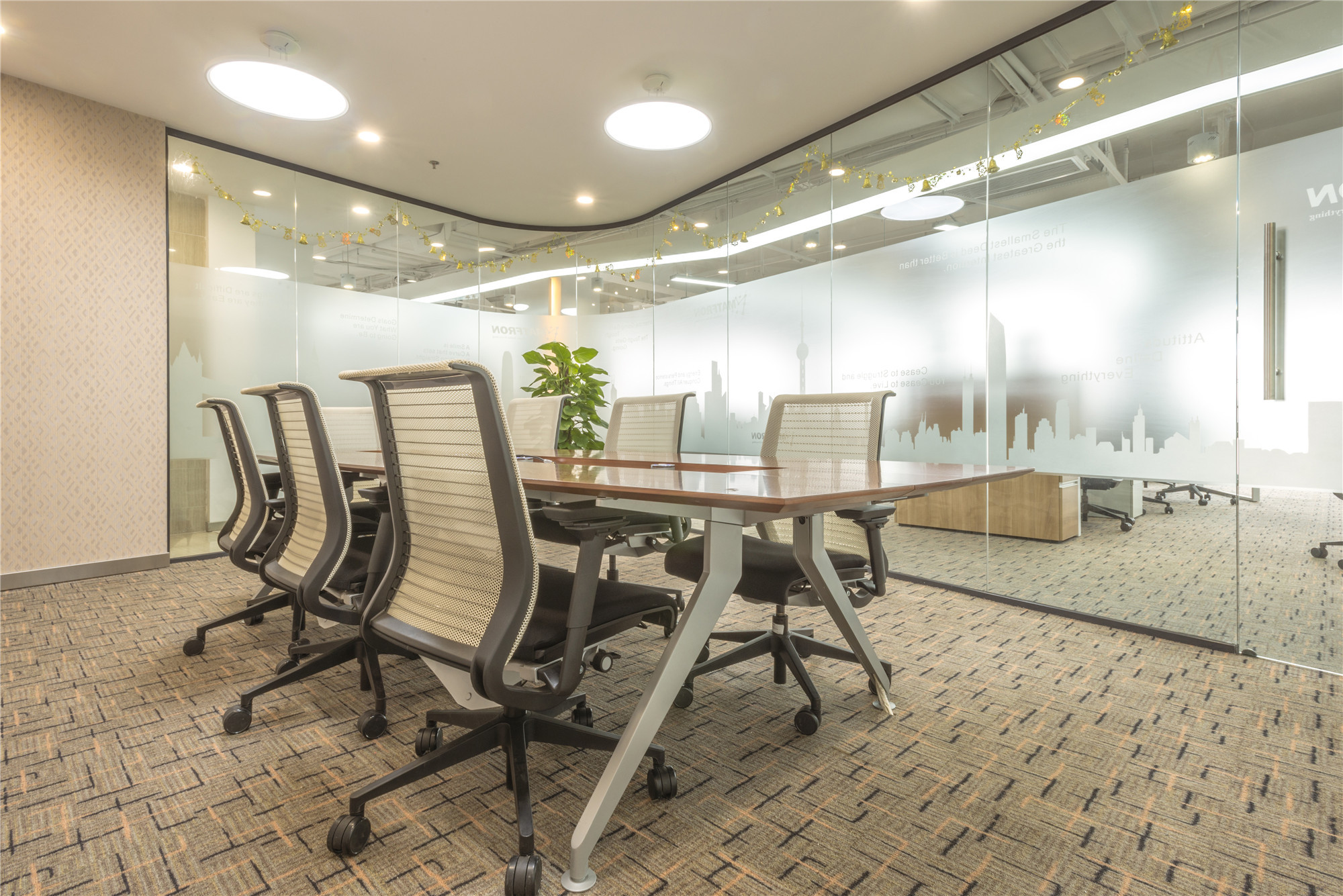 簡(jiǎn)約流暢風(fēng)格寫(xiě)字樓裝修設(shè)計(jì)-第2張圖片-上海古都建筑設(shè)計(jì)集團(tuán)