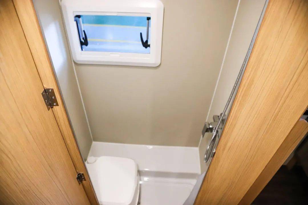 600平方辦公室裝修設(shè)計(jì)報(bào)價(jià)單-第1張圖片-上海古都建筑設(shè)計(jì)集團(tuán)