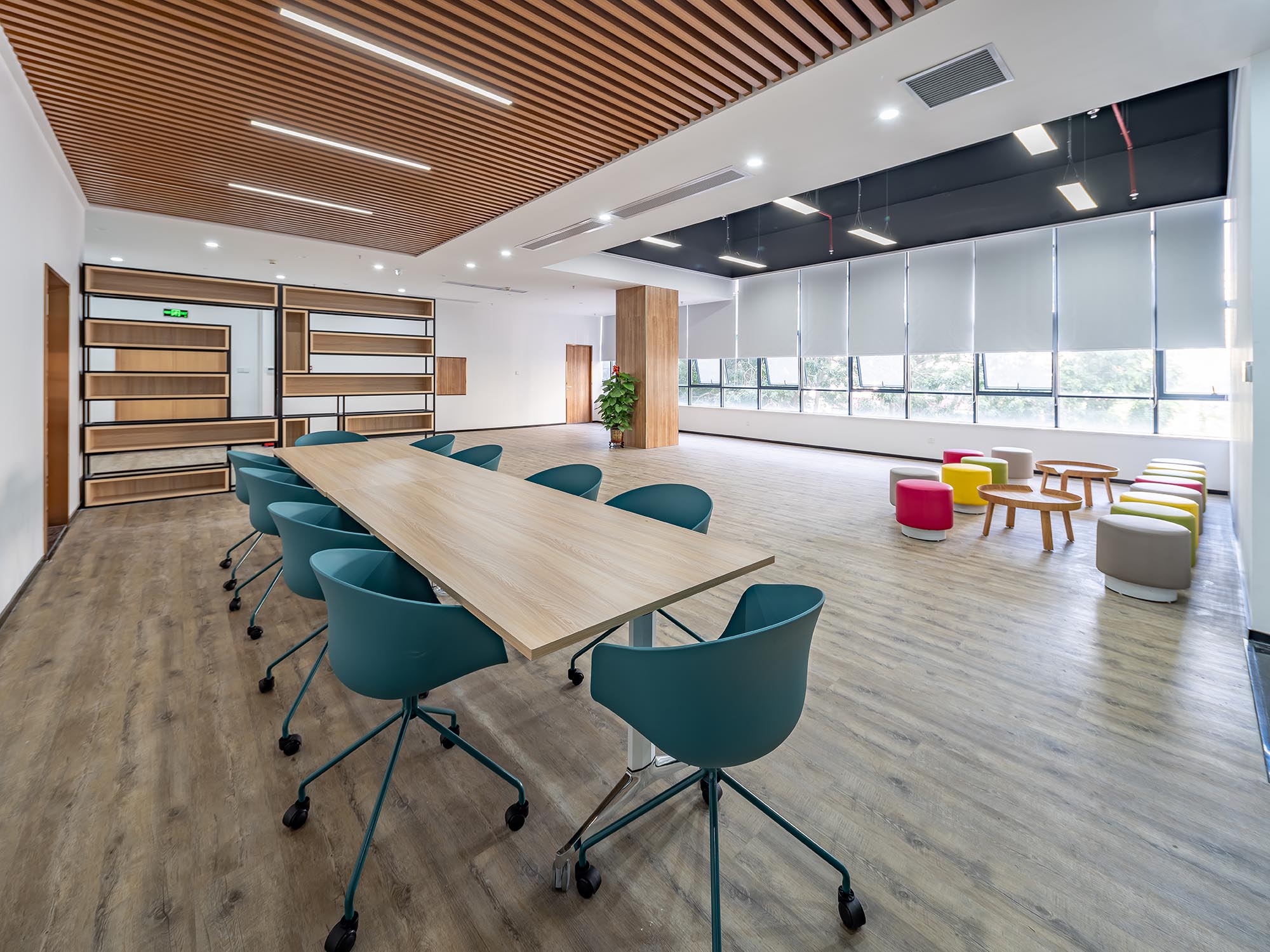 浦東5200平律師事務(wù)所辦公裝潢設(shè)計-第7張圖片-上海古都建筑設(shè)計集團