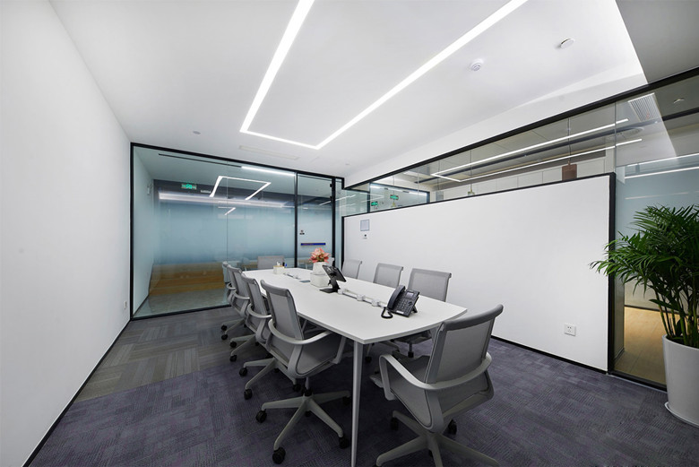 浦東張江4100平米辦公室設(shè)計裝潢實(shí)景-第4張圖片-上海古都建筑設(shè)計集團(tuán)